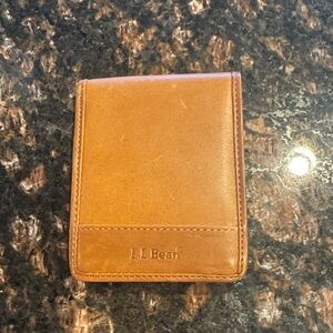 L.L. Bean Tan leather wallet